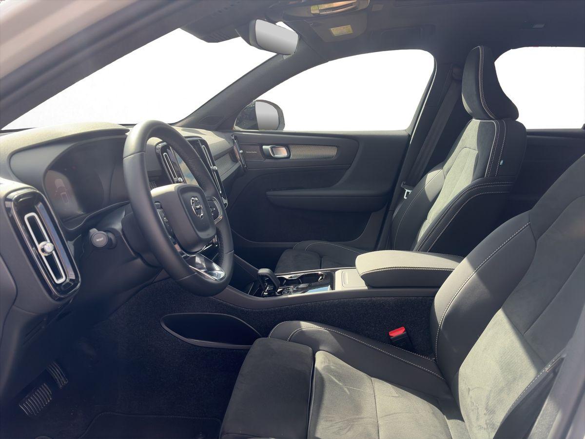 Volvo EX40 – Bild 12