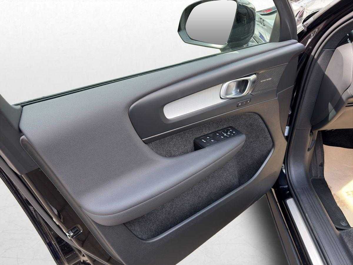 Volvo XC40 – Bild 11