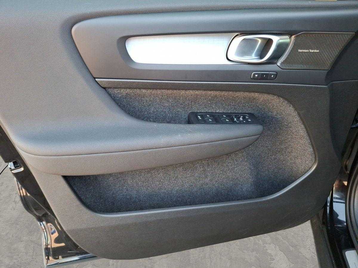 Volvo XC40 – Bild 11