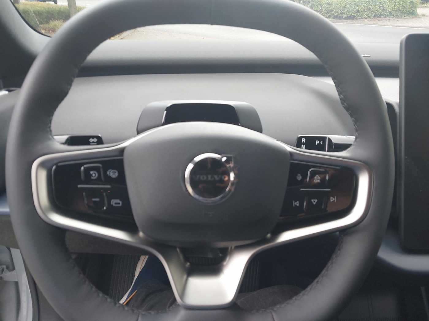 Volvo EX30 – Bild 12