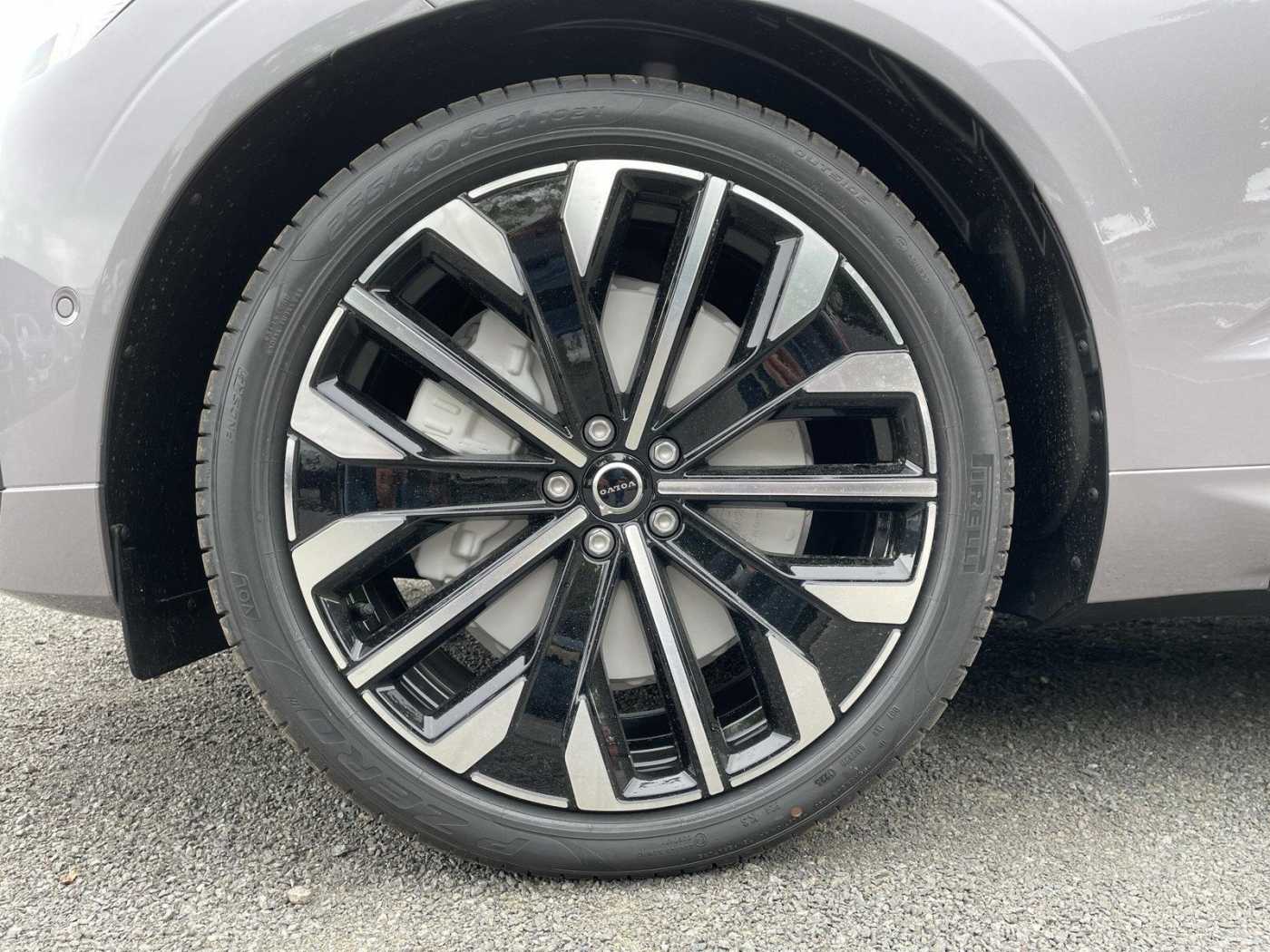 Volvo XC60 – Bild 2