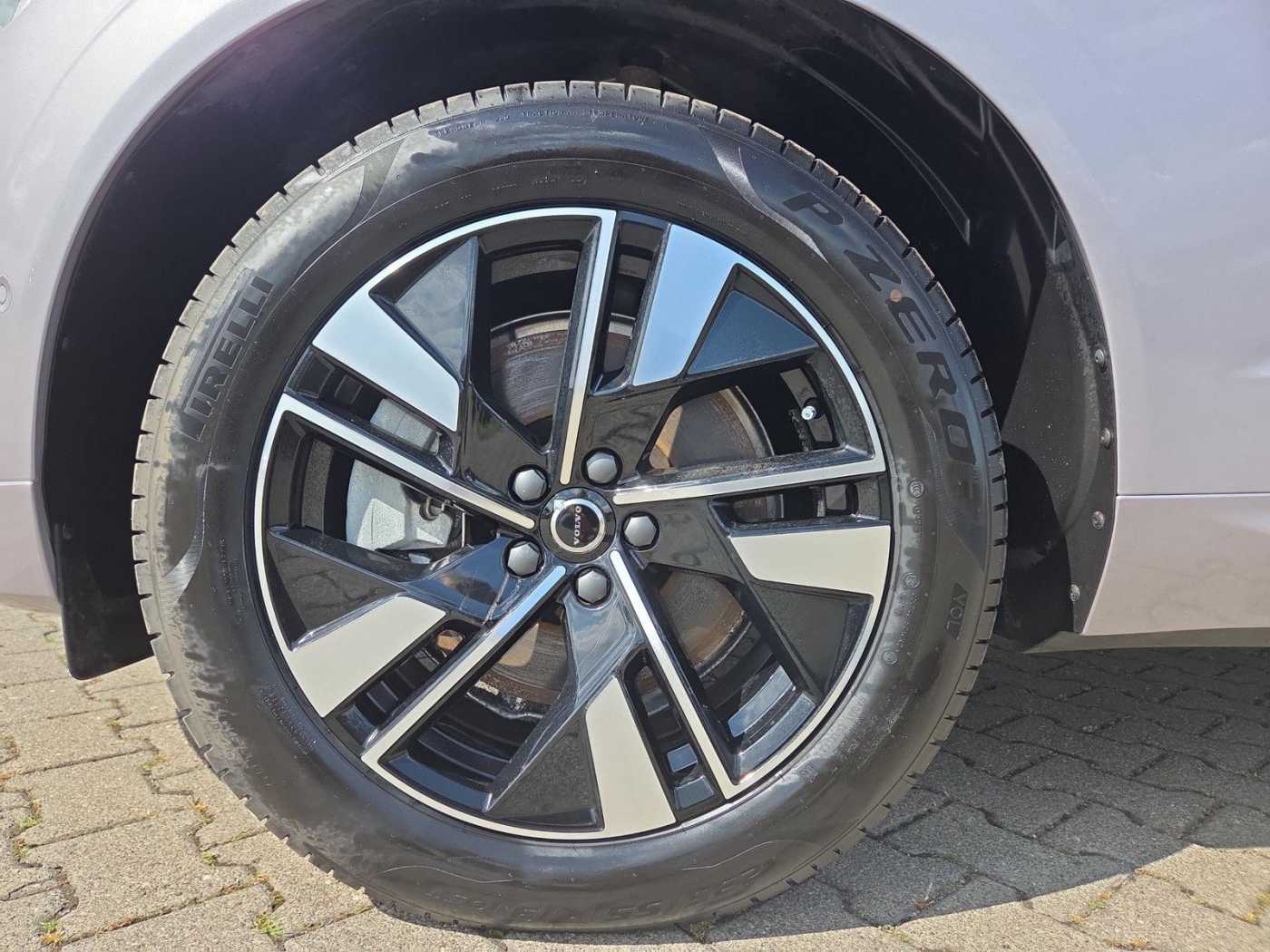 Volvo XC60 – Bild 10