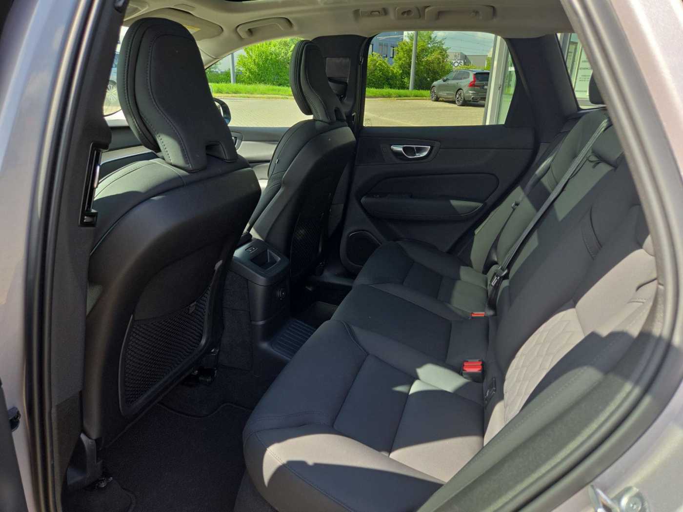 Volvo XC60 – Bild 12