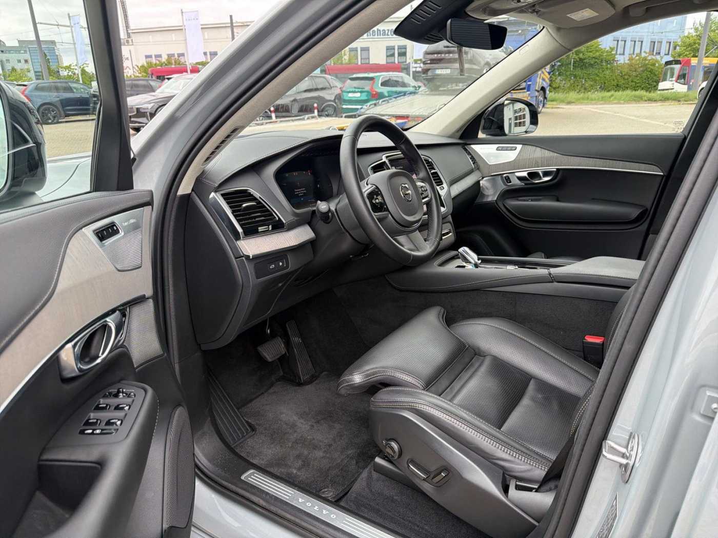Volvo XC90 – Bild 12