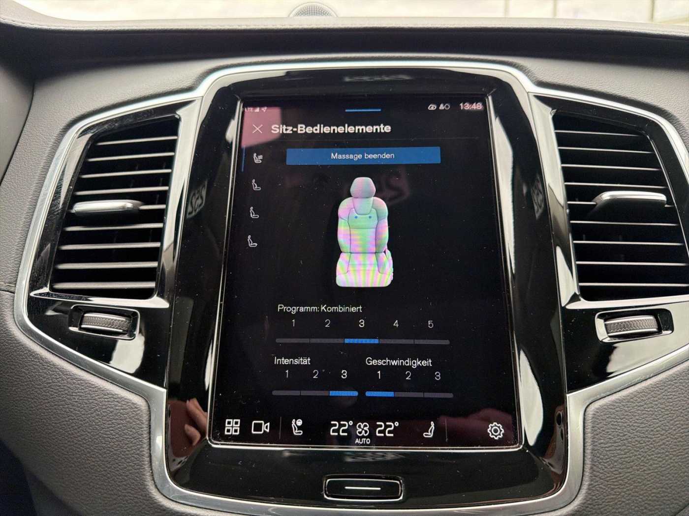 Volvo XC90 – Bild 18