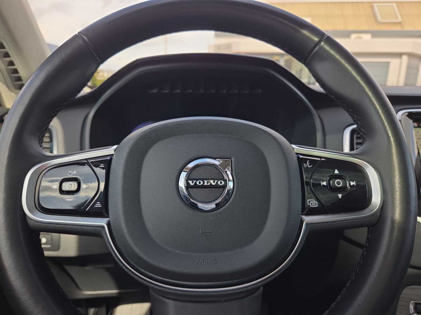 Volvo XC90 – Bild 11