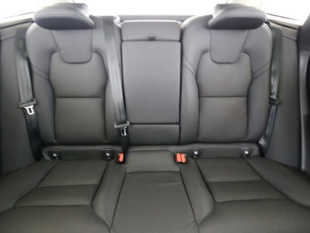 Volvo XC60 – Bild 12