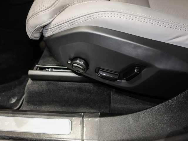 Volvo XC90 – Bild 11