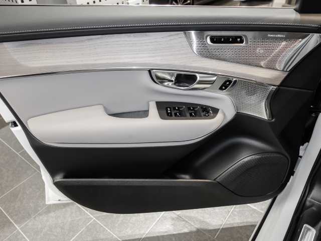 Volvo XC90 – Bild 12