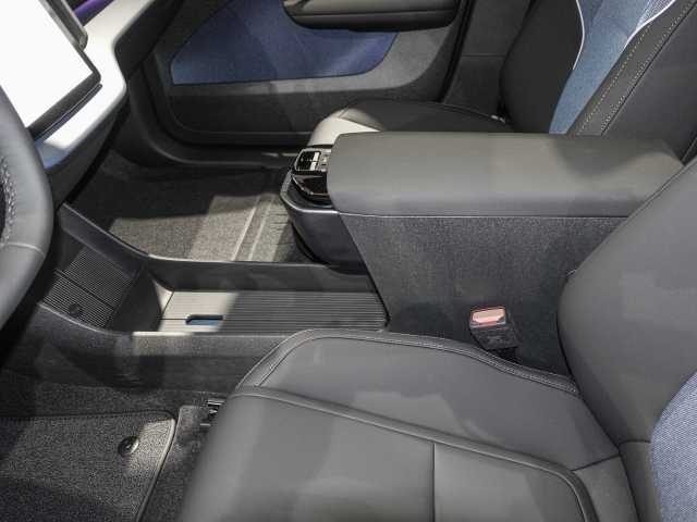 Volvo EX30 – Bild 12
