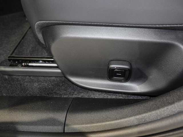 Volvo EX30 – Bild 13