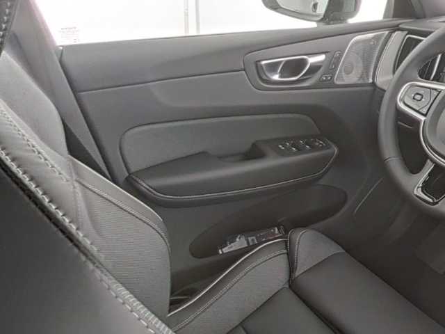 Volvo XC60 – Bild 12