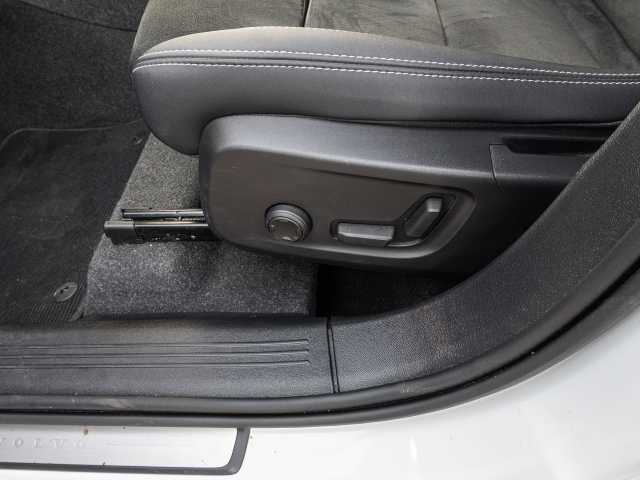 Volvo XC40 – Bild 12