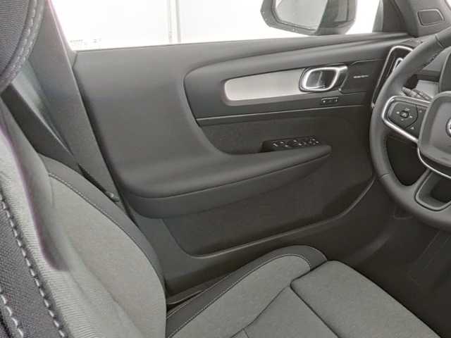 Volvo XC40 – Bild 12