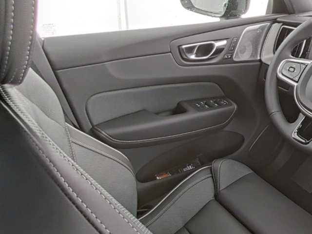 Volvo XC60 – Bild 12