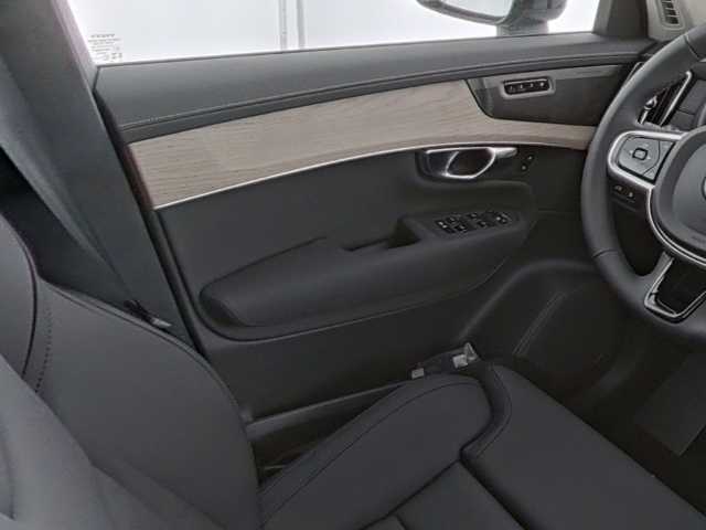Volvo XC90 – Bild 12