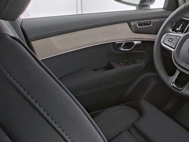 Volvo XC90 – Bild 12
