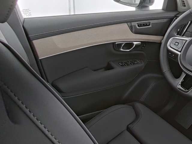 Volvo XC90 – Bild 12