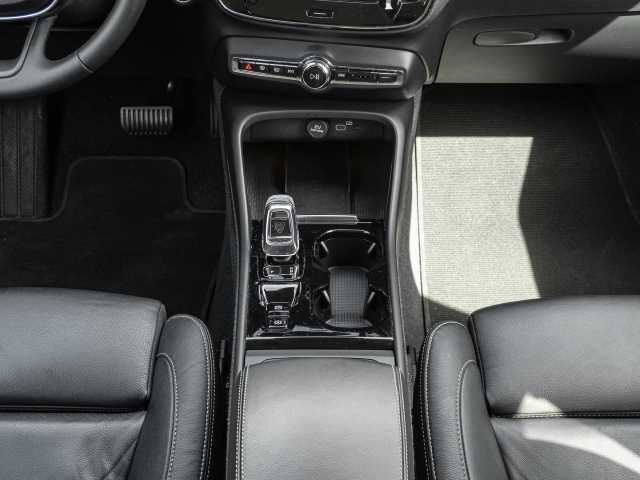 Volvo XC40 – Bild 13