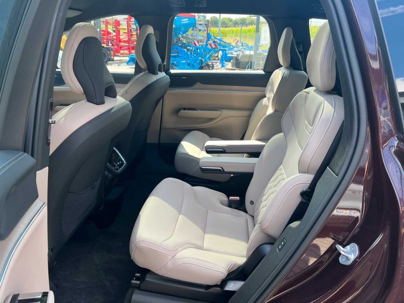Volvo EX90 – Bild 14