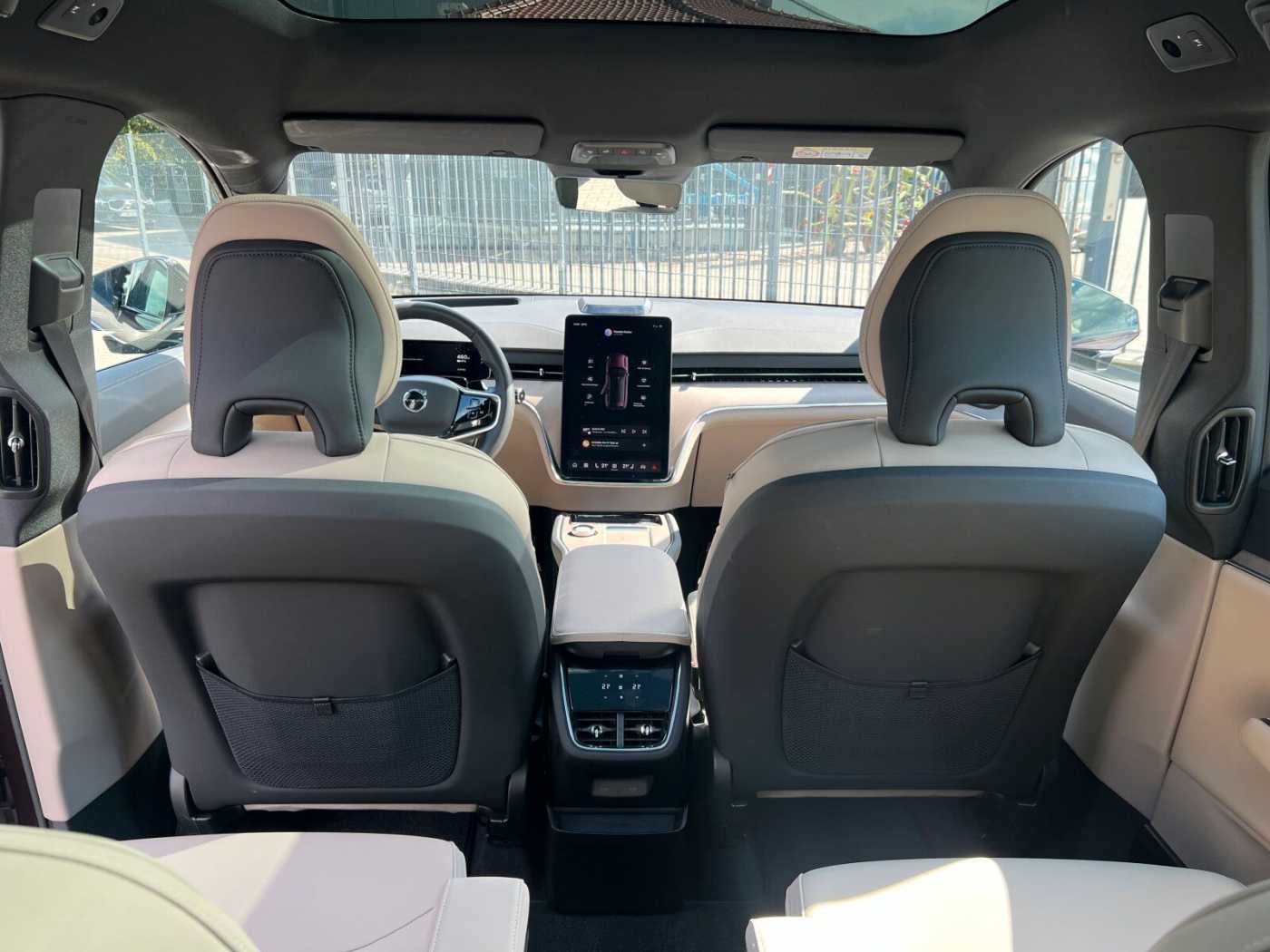 Volvo EX90 – Bild 16