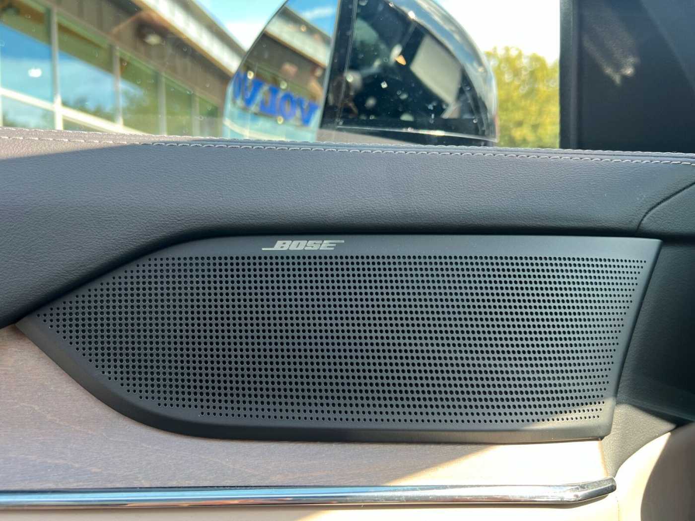 Volvo EX90 – Bild 23