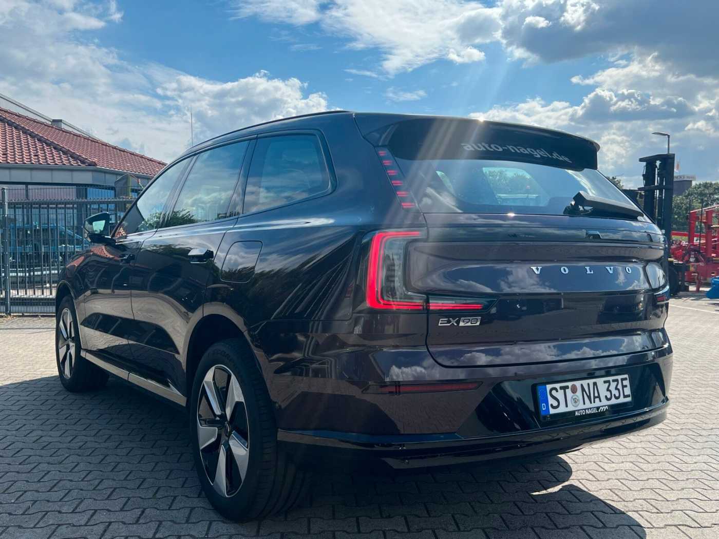 Volvo EX90 – Bild 3