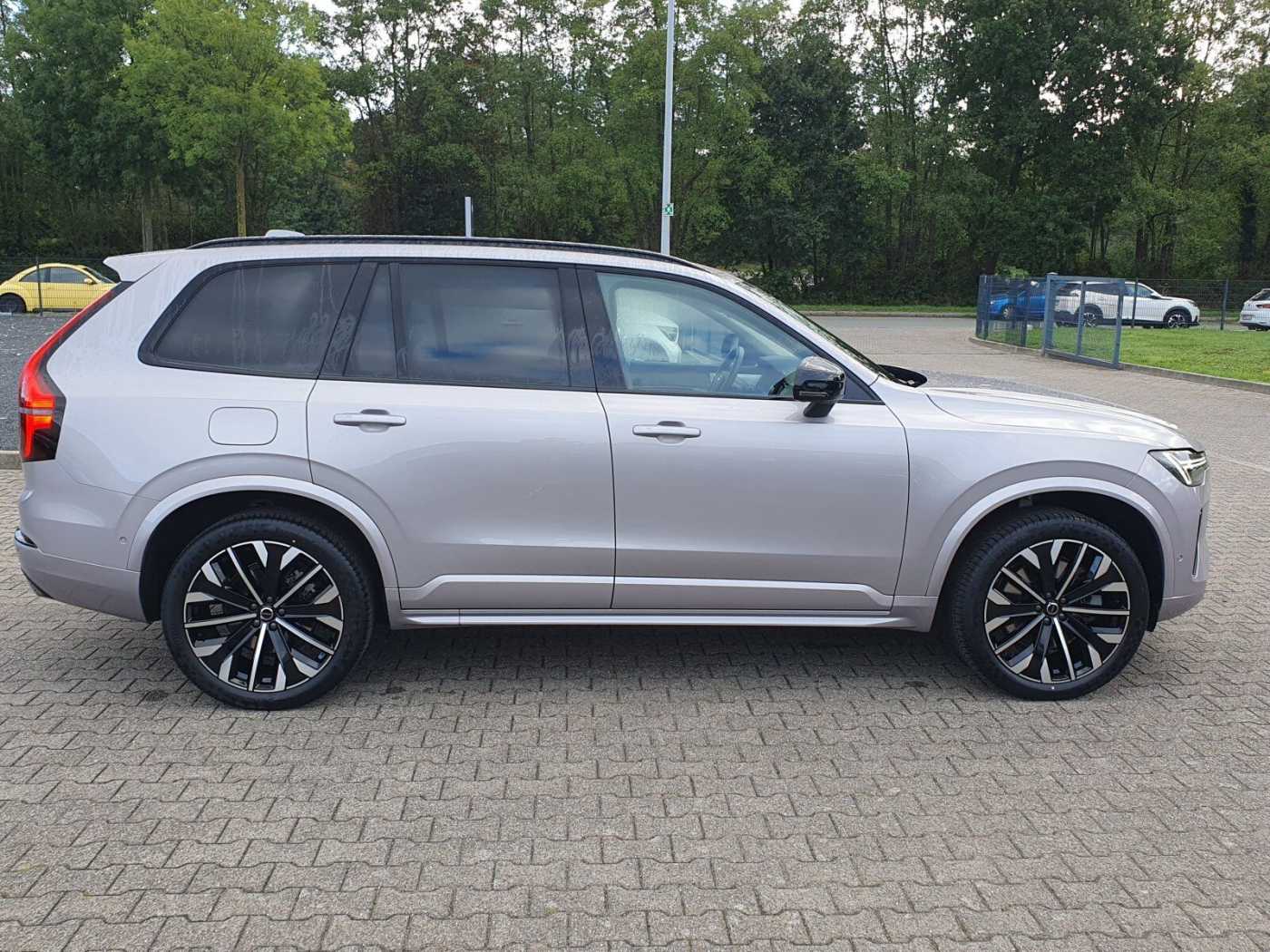 Volvo XC90 – Bild 6
