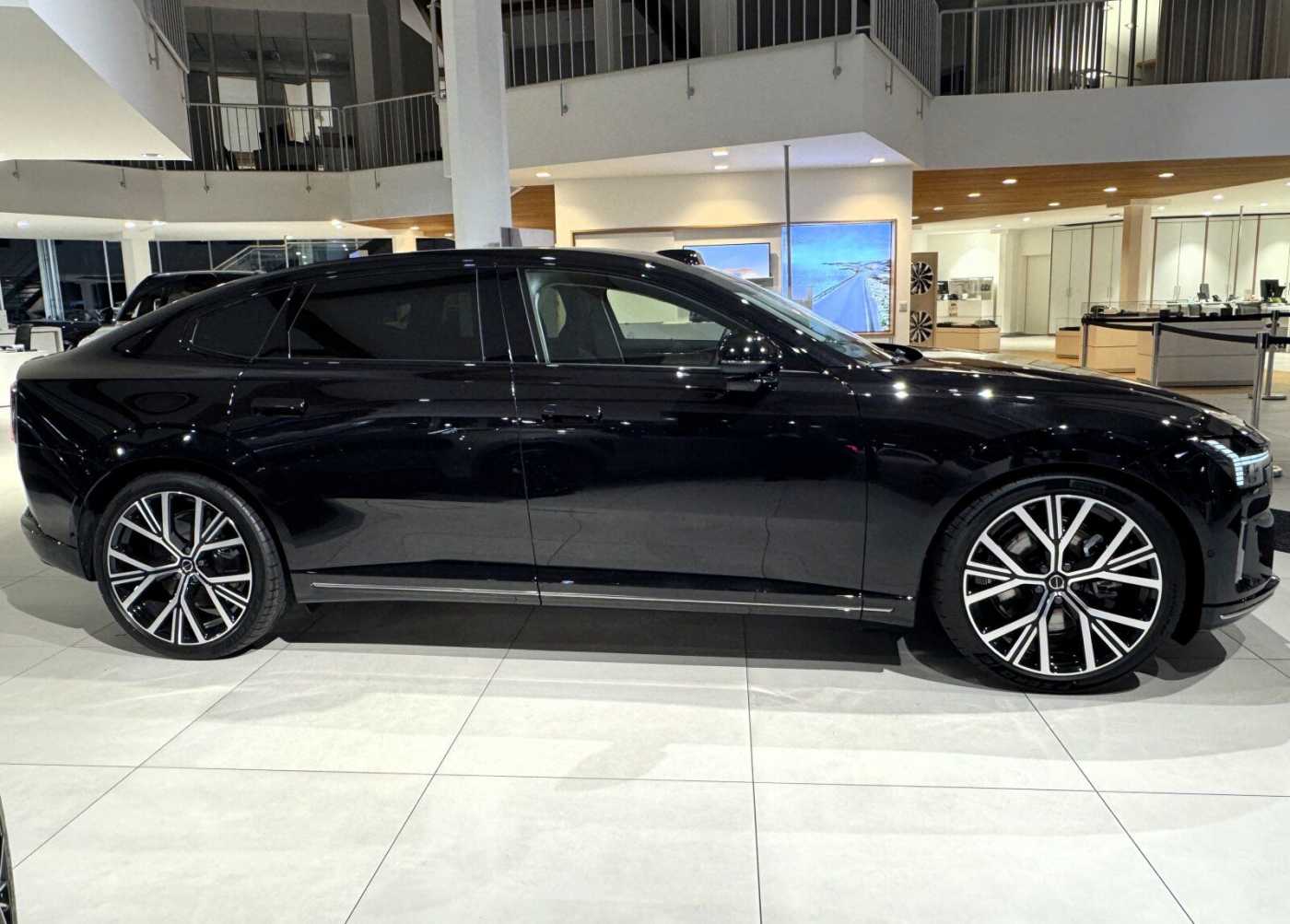 Volvo ES90 – Bild 9