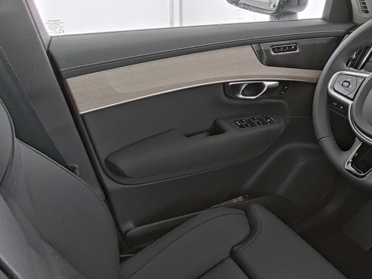 Volvo XC90 – Bild 12