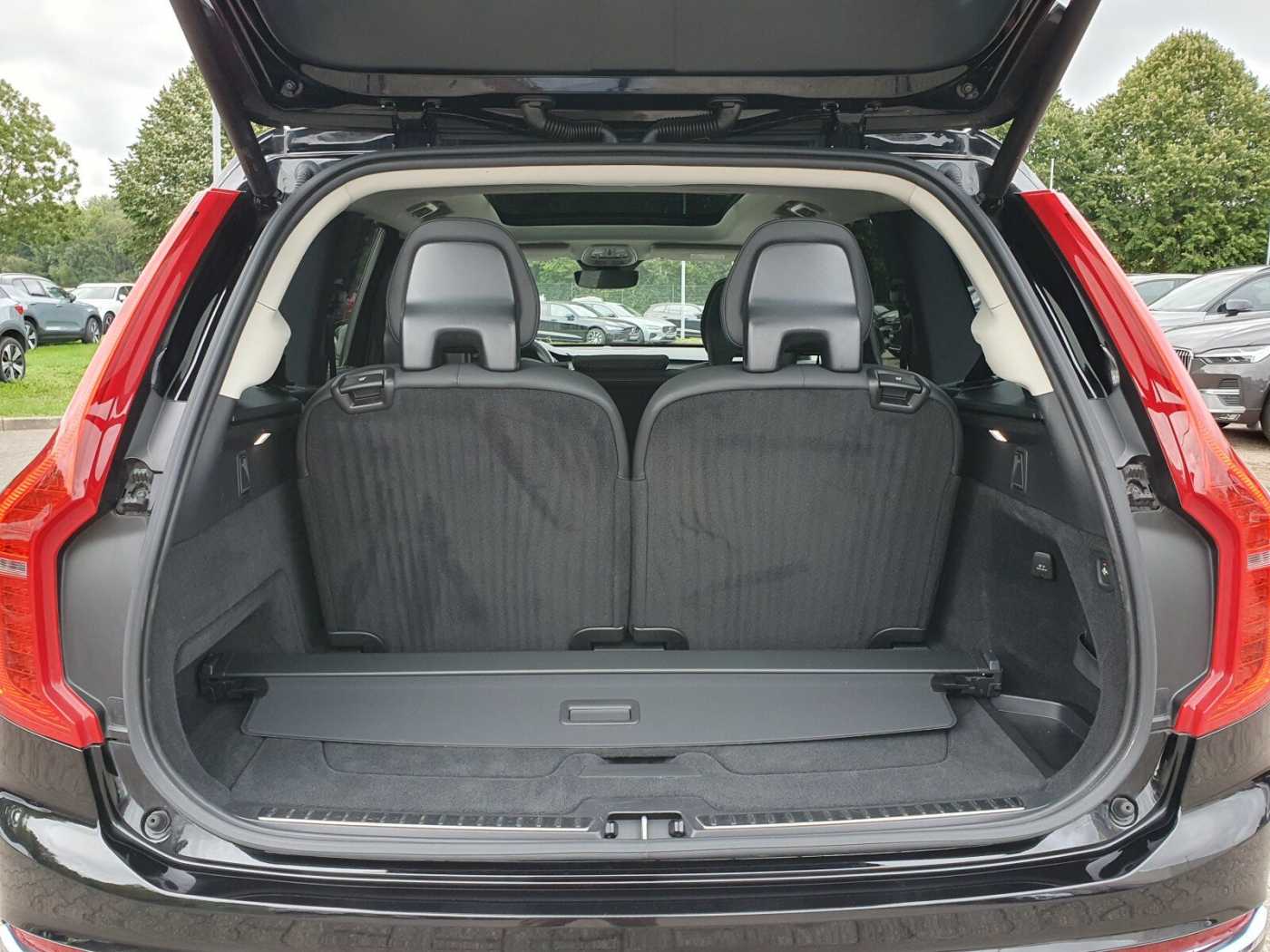 Volvo XC90 – Bild 12