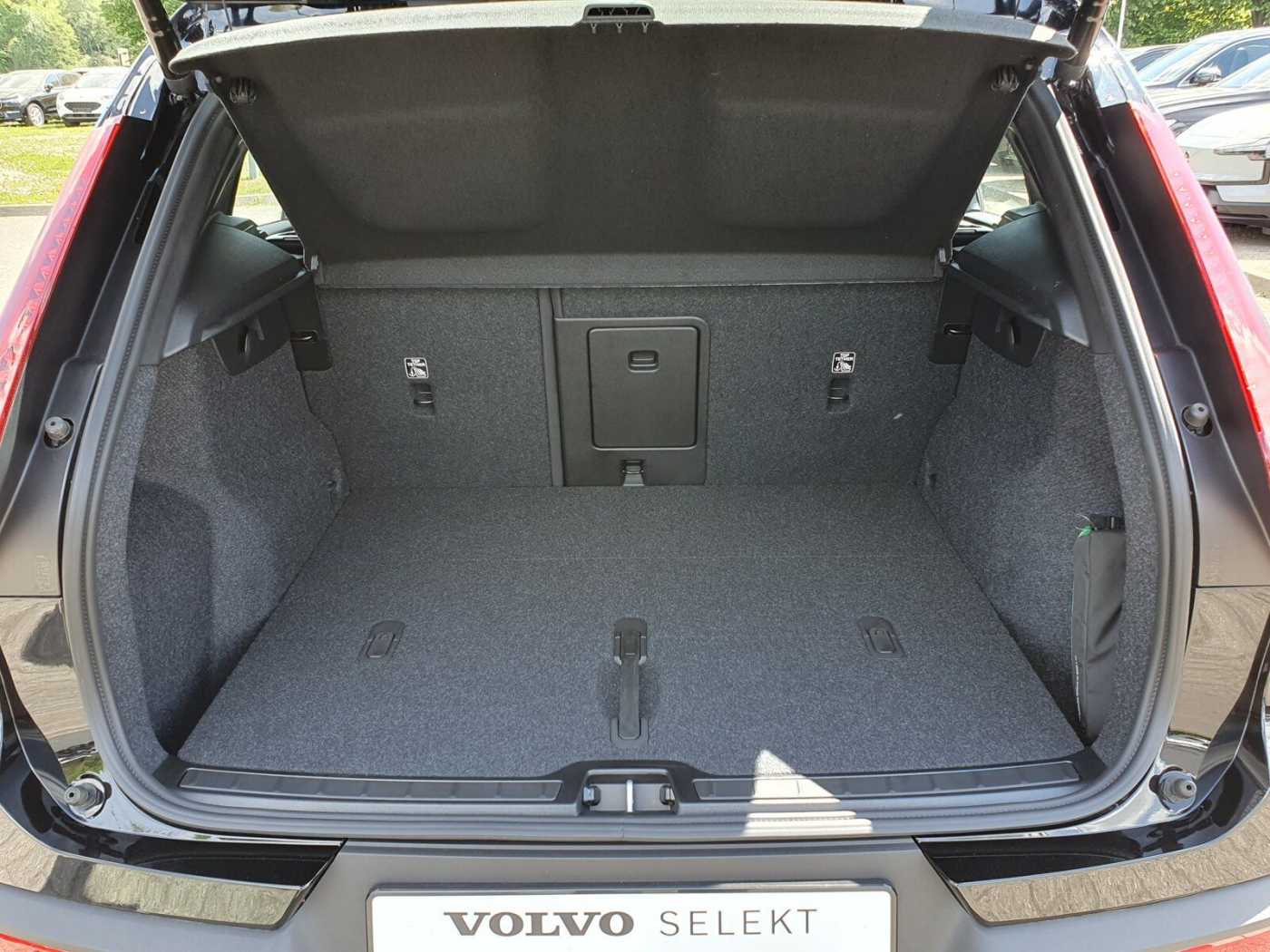 Volvo EX40 – Bild 8