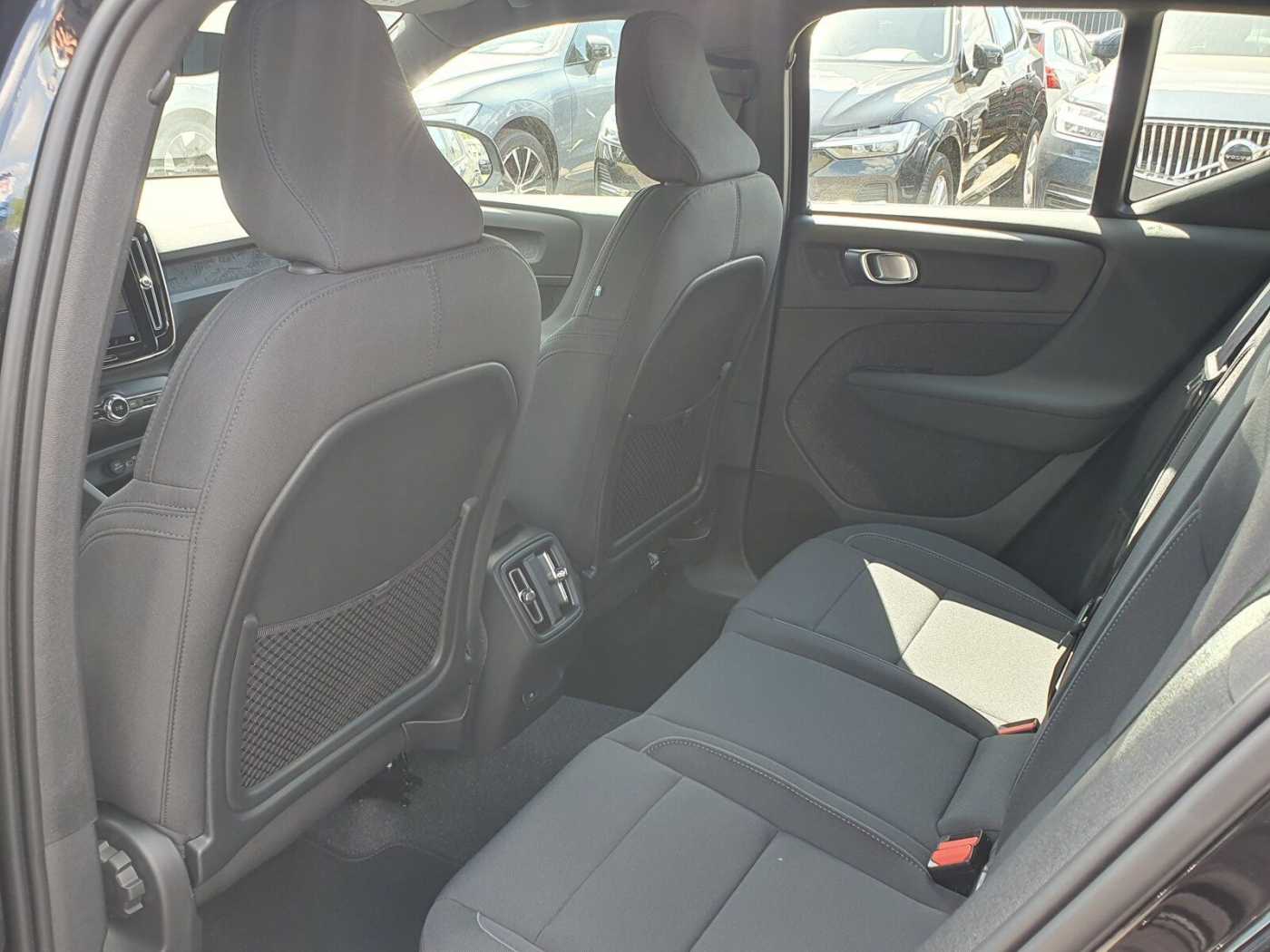 Volvo EX40 – Bild 9