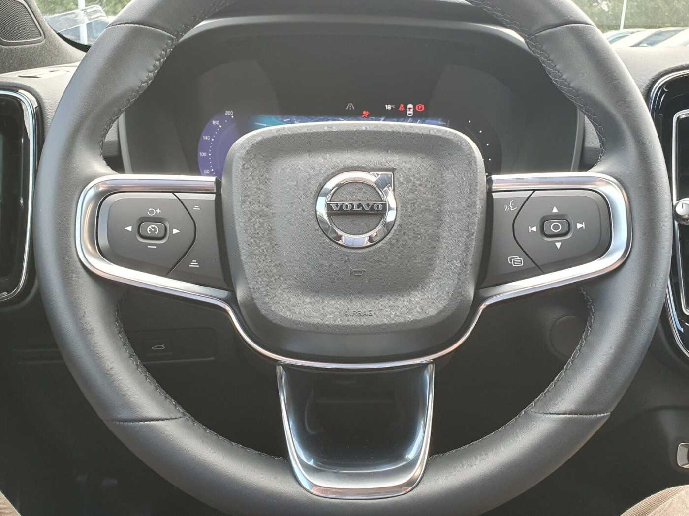 Volvo XC40 – Bild 11