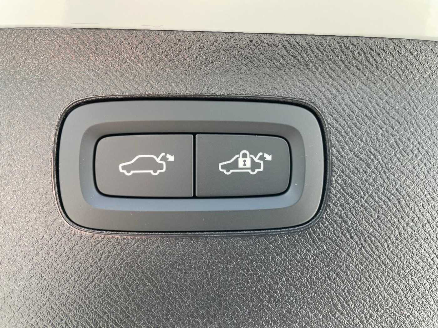 Volvo XC90 – Bild 14
