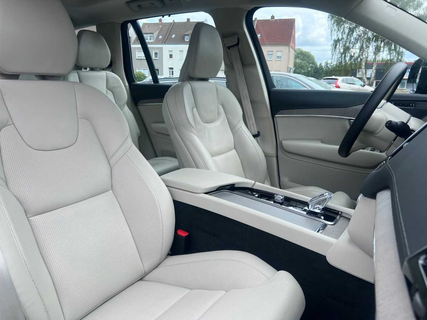 Volvo XC90 – Bild 14