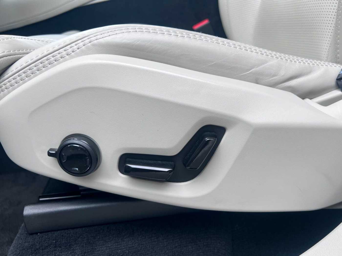 Volvo XC90 – Bild 18