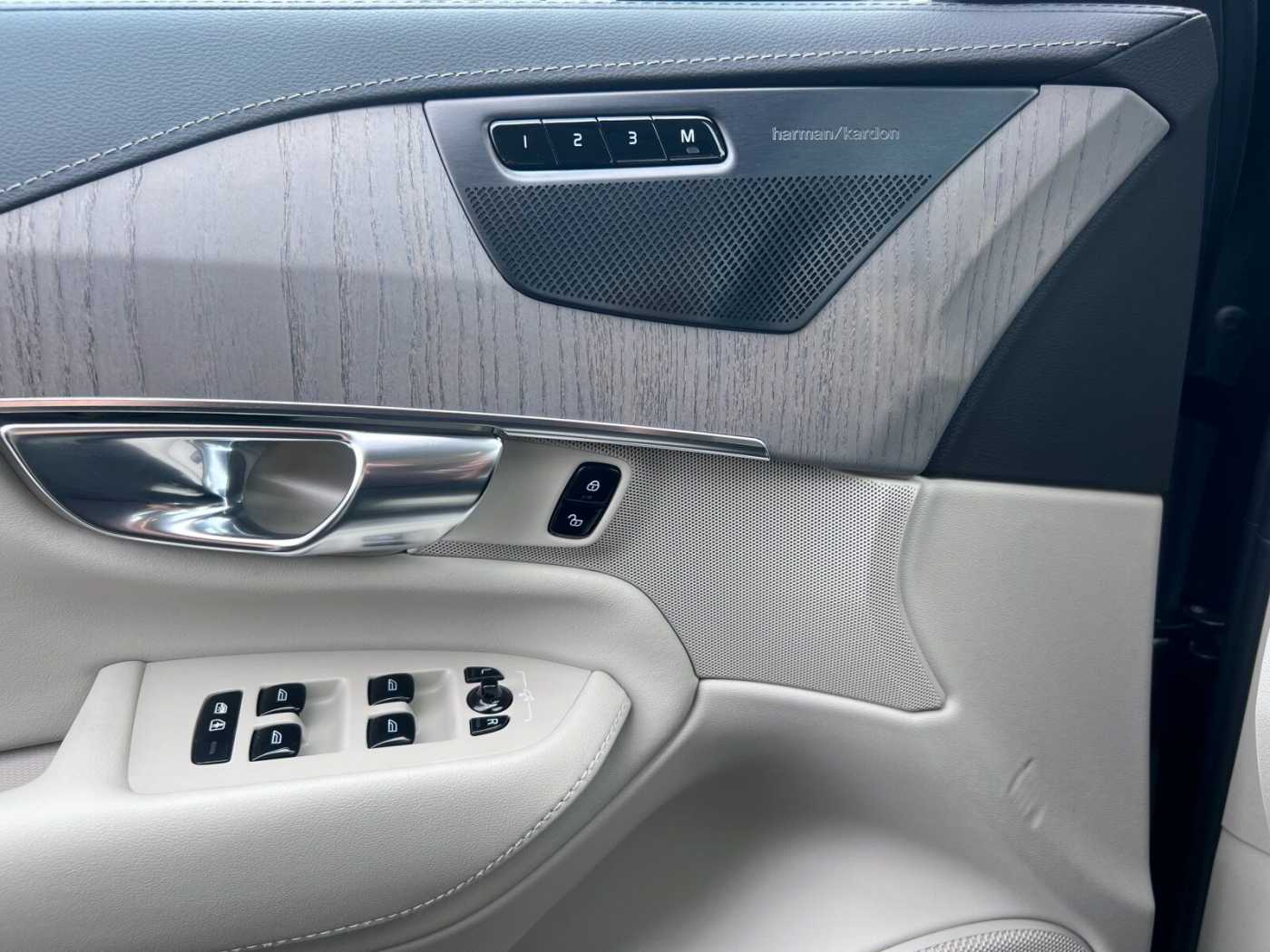 Volvo XC90 – Bild 19