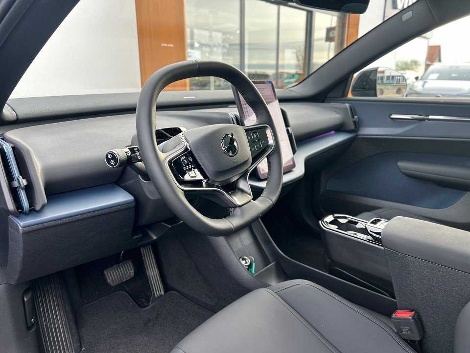 Volvo EX30 – Bild 9