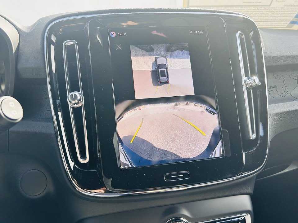 Volvo EX40 – Bild 14