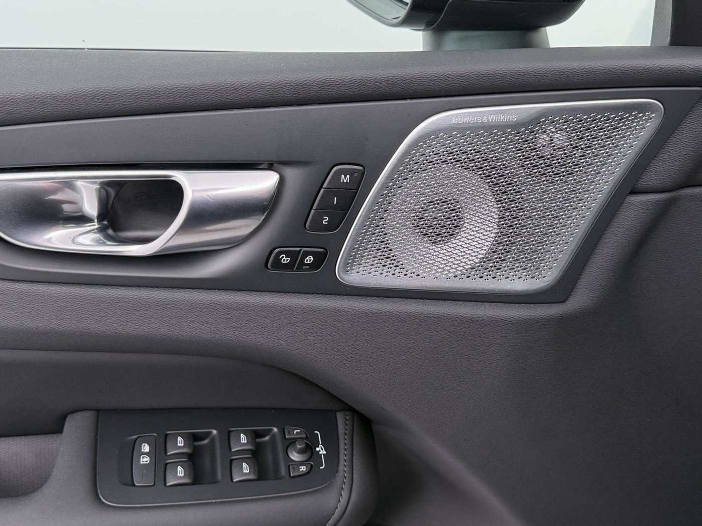 Volvo XC60 – Bild 13