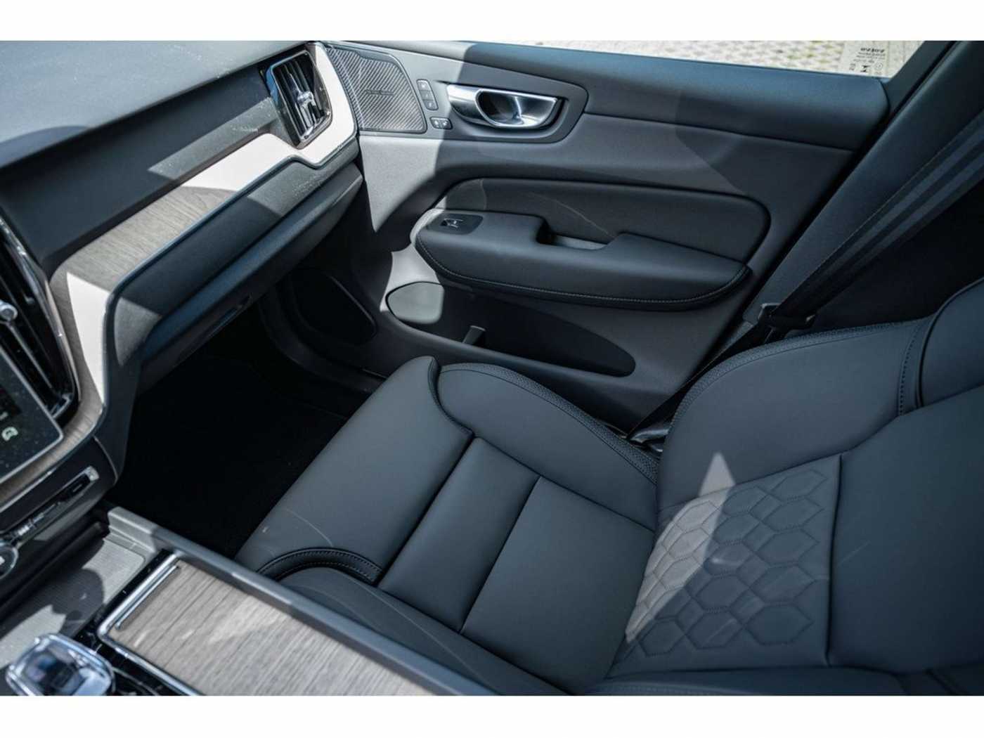 Volvo XC60 – Bild 17