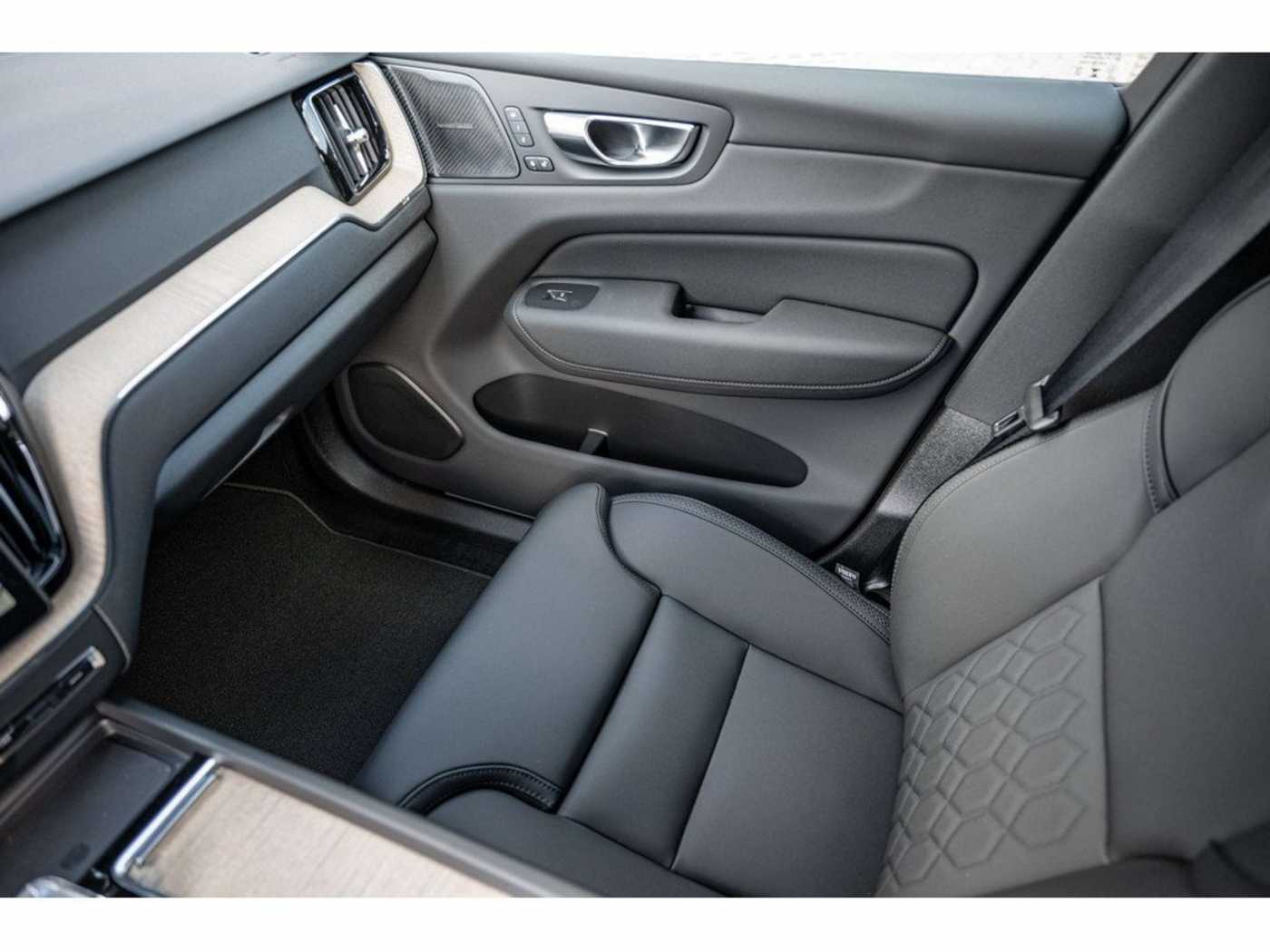 Volvo XC60 – Bild 17