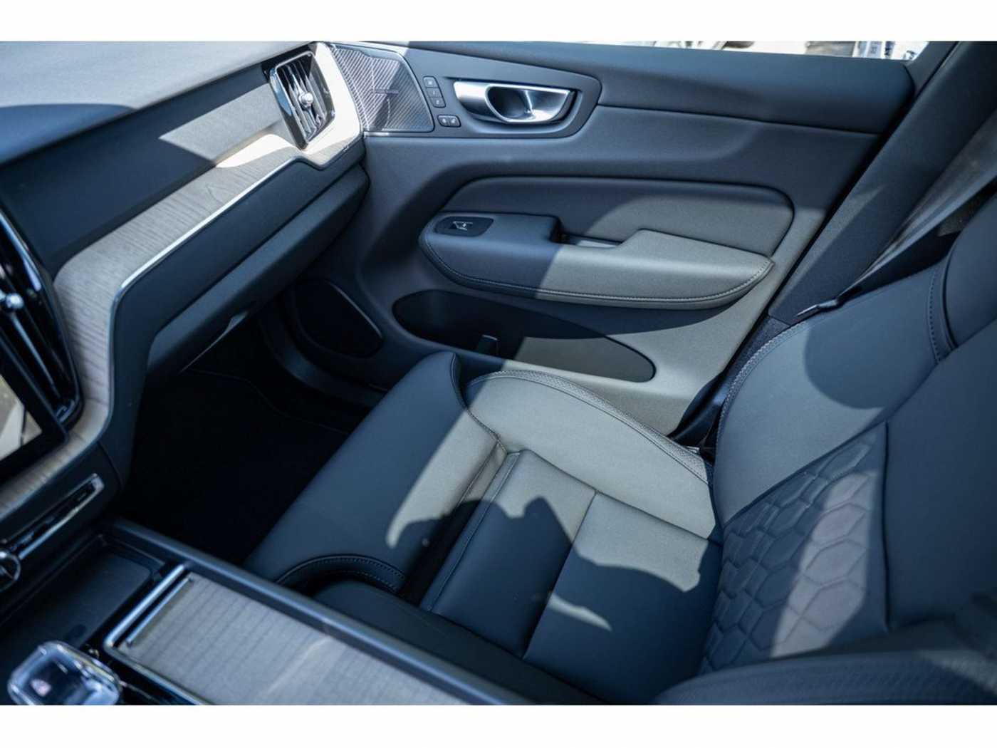 Volvo XC60 – Bild 18