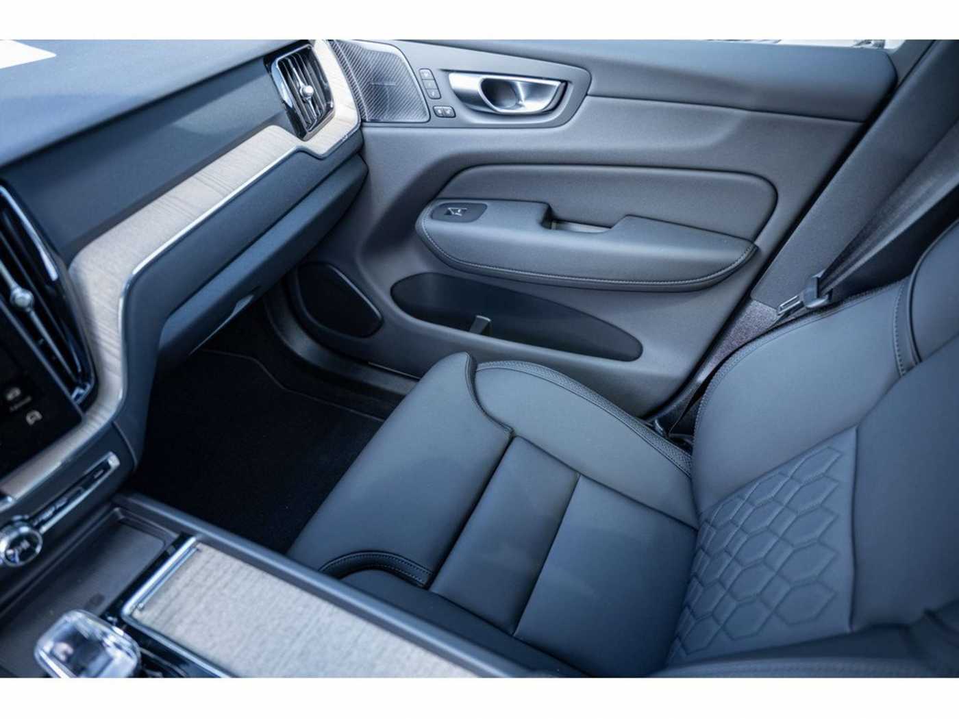 Volvo XC60 – Bild 18