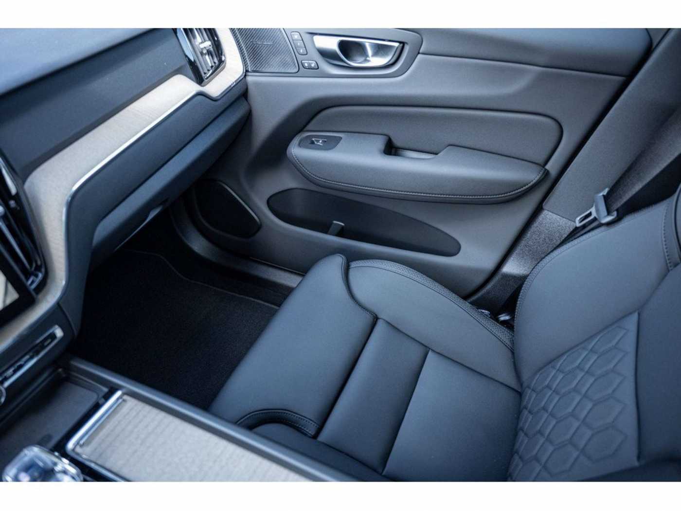 Volvo XC60 – Bild 18