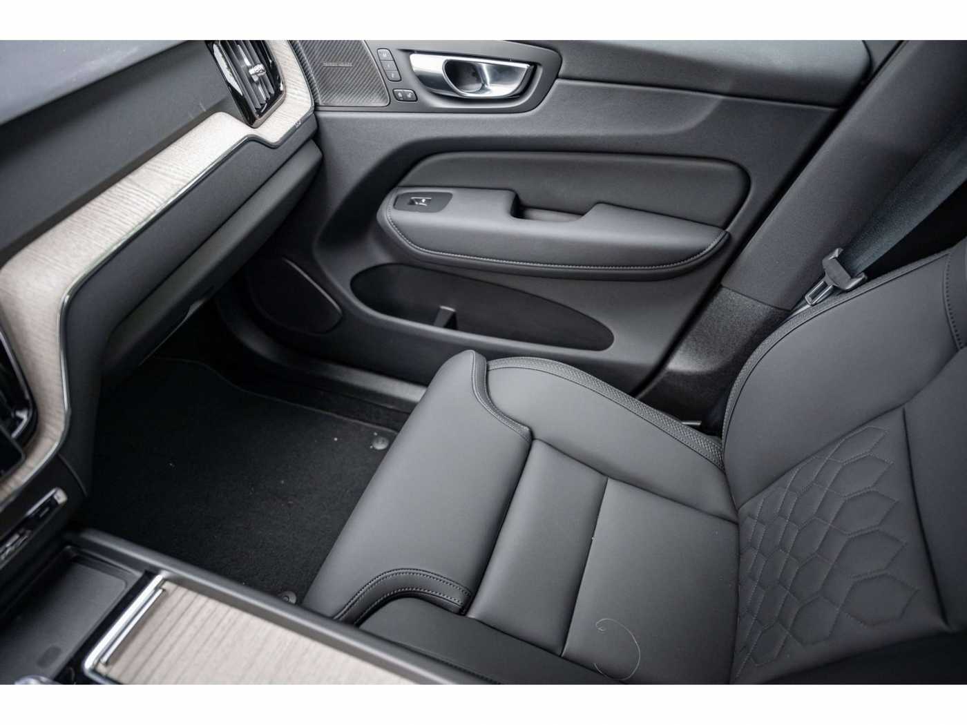 Volvo XC60 – Bild 17