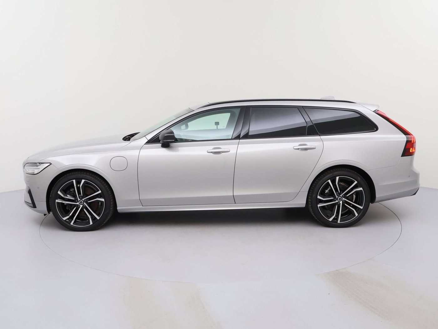 Volvo V90 – Bild 8