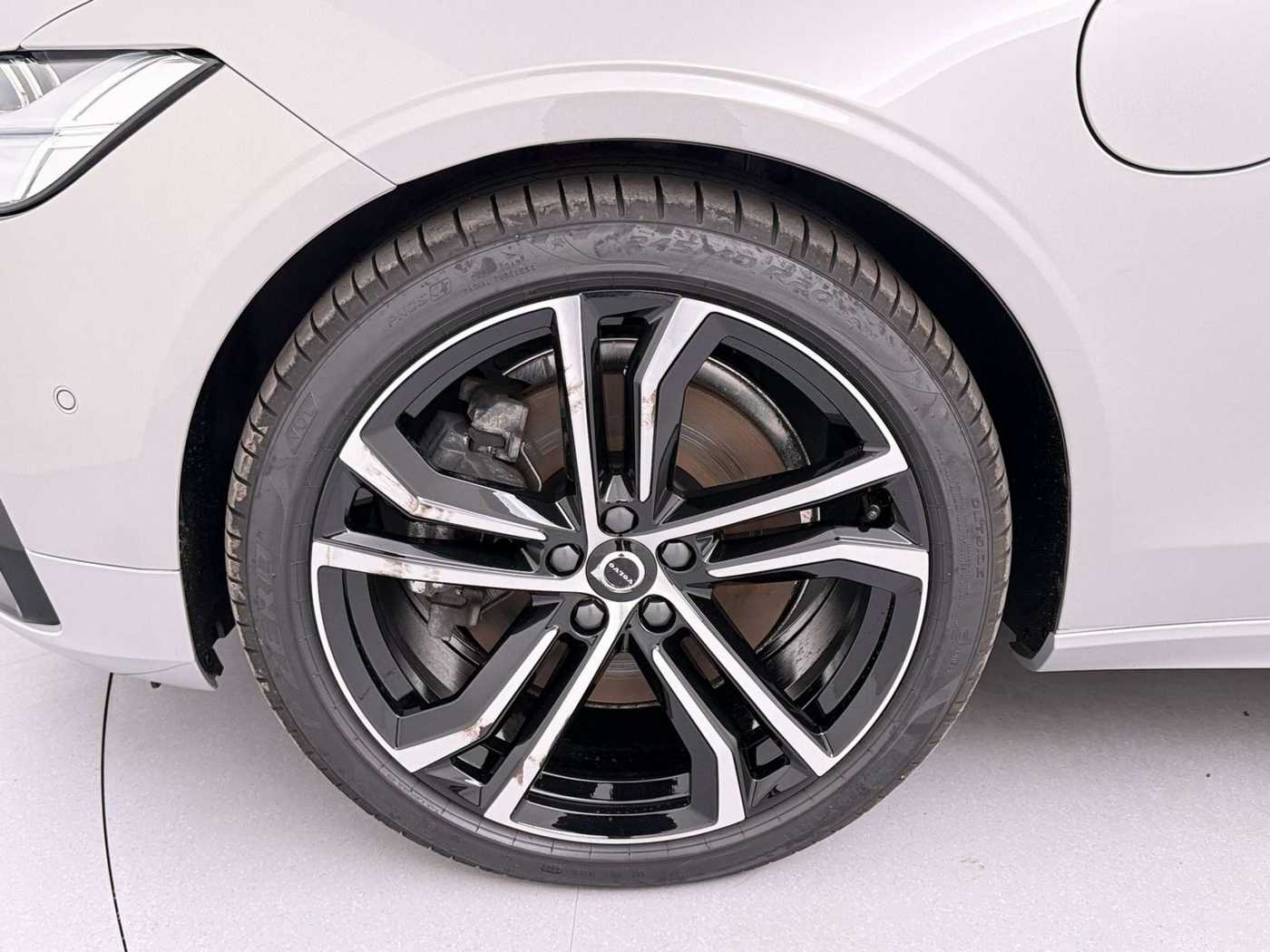 Volvo V90 – Bild 9