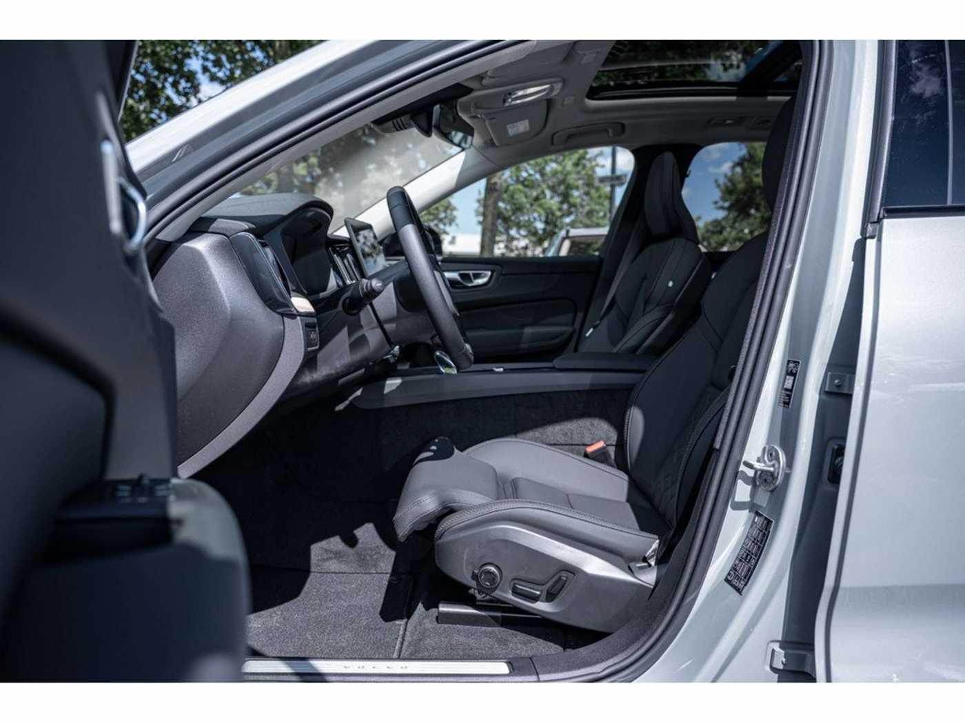 Volvo XC60 – Bild 12